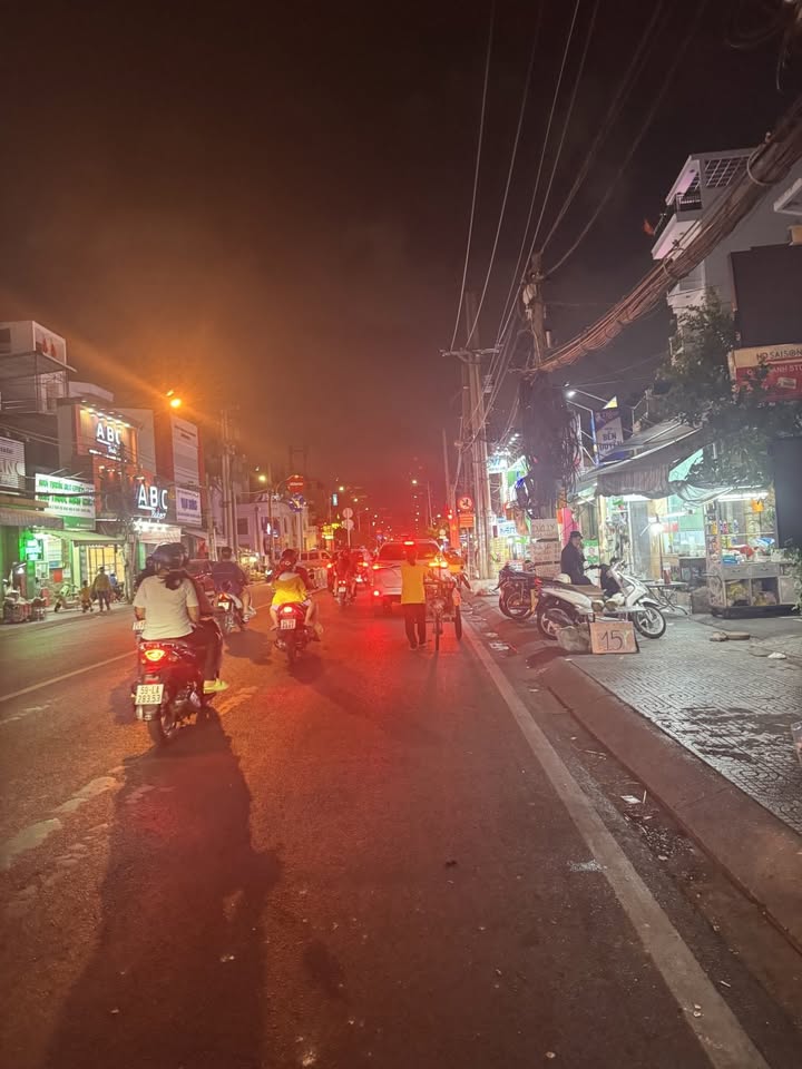 Nhà Mặt Tiền Hậu Giang Q6 - 82m² - Kinh Doanh Đa Ngành - 15 Tỷ