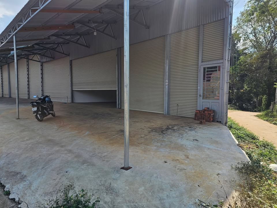 Cho thuê Kho P. Tân An, Buôn Ma Thuột - Container thoải, mặt tiền 16m!