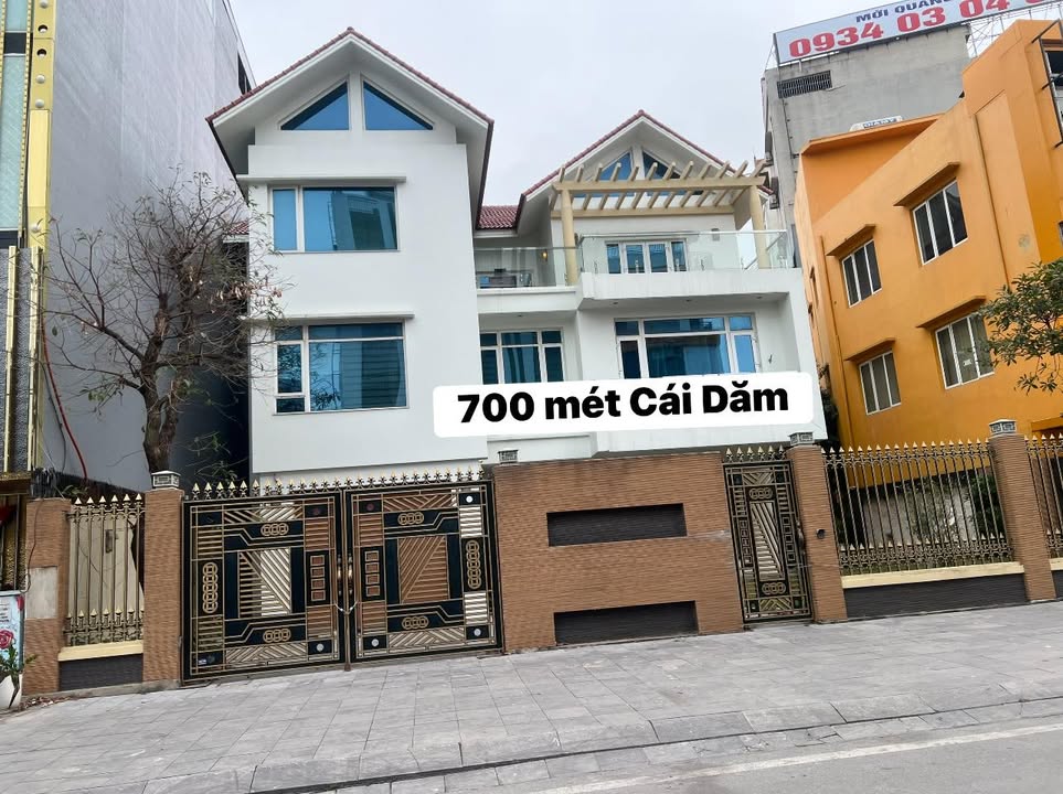 Biệt thự Bãi Cháy, Hạ Long 100 triệu/tháng - Mặt tiền kinh doanh!