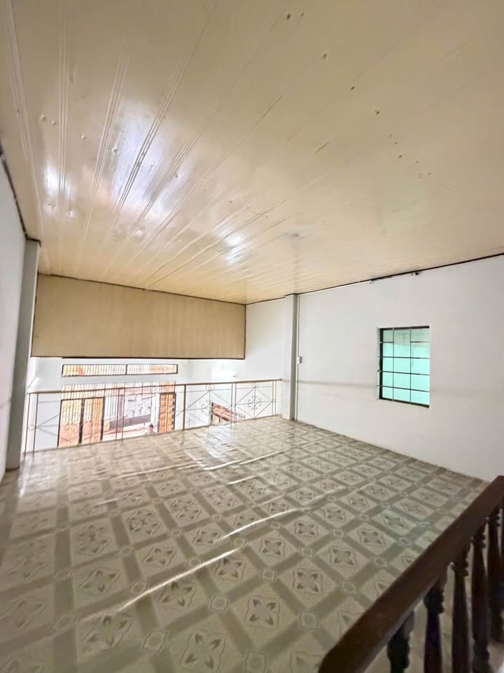 Nhà Phố Đinh Núp Buôn Ma Thuột 92m² - Mặt Tiền Kinh Doanh Đắc Địa!