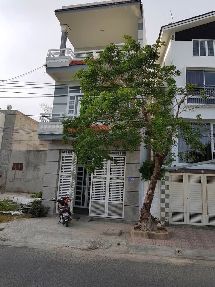 Nhà Mặt Tiền Lê Văn Hưu, Nha Trang - 75m², View Sông, Giá 12 Tỷ