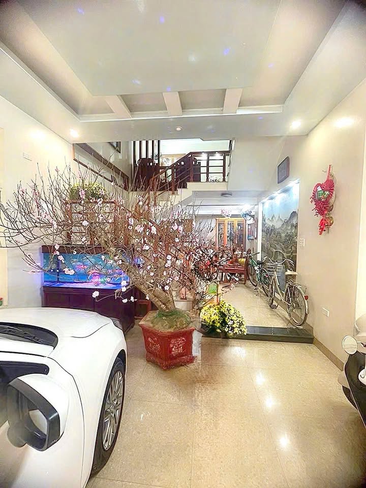 Cho thuê nhà 4 tầng mặt tiền Trần Nguyên Hãn, TP Thanh Hóa - Phù hợp văn phòng/gia đình