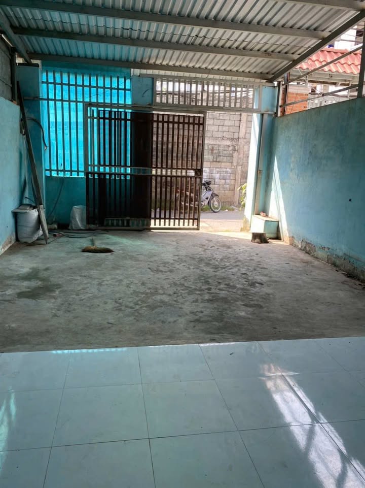 Nhà riêng Tân Xuân Hóc Môn 147m² - Ô tô vào tận nhà!