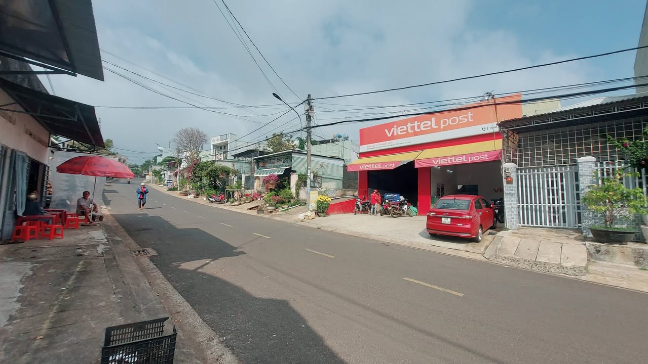 Nhà riêng Pleiku 103m² Nguyễn An Ninh - Sổ hồng sẵn, ô tô tận nhà!