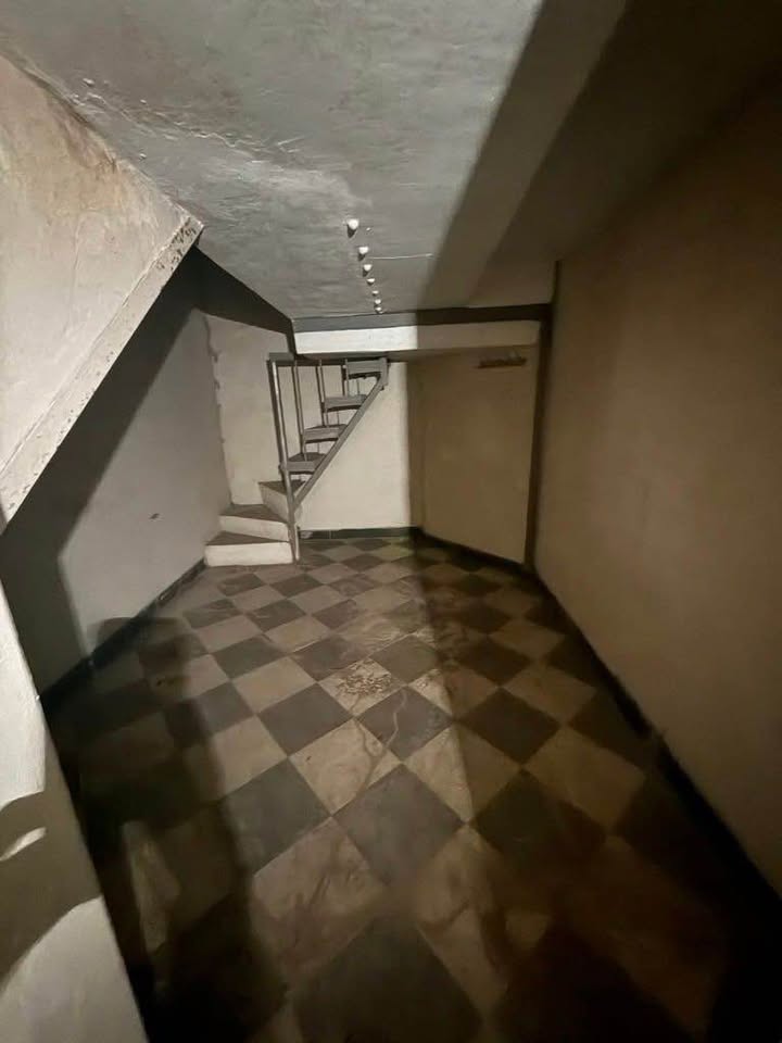 Nhà riêng Nhà Hàng Đậu, Hoàn Kiếm 20m² - Vị trí đẹp, giá 750 triệu!