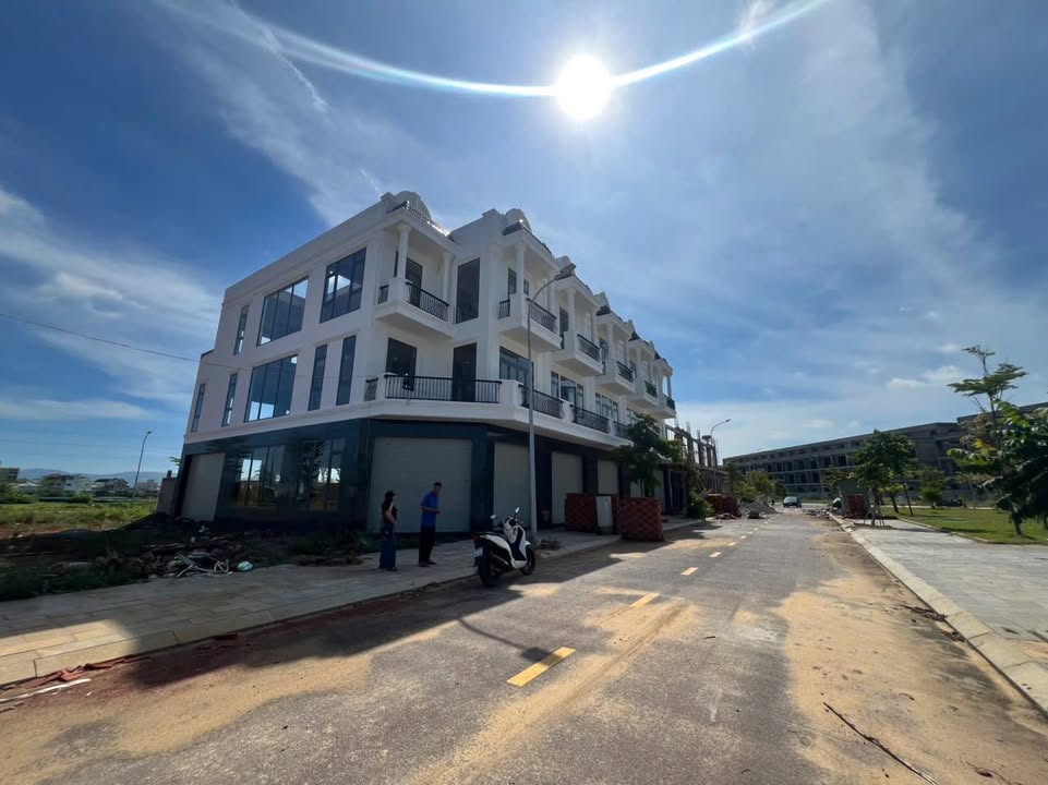 Bán Gấp Liền Kề 100m² KĐT Đông Bắc Cầu Tân An, Bình Định - Sổ Đỏ Lâu Dài