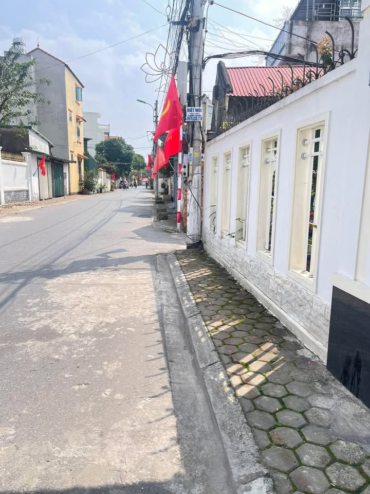 Bán Đất Phú Thị Gia Lâm 90m² Sổ Đỏ Vuông Vắn - Ô Tô Vào Nhà