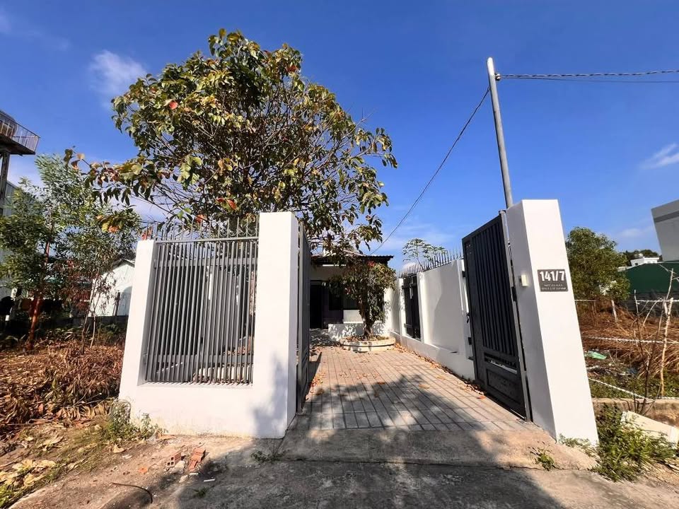 Nhà riêng TP Tây Ninh 123.7m² giá 2.3 tỷ - Giá tốt hiếm có!