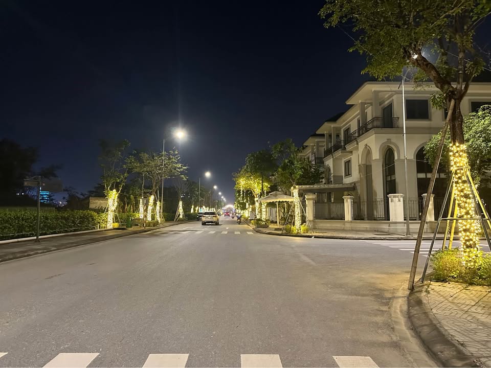 Biệt Thự Song Lập Vinh Heritage 209m² - Full Nội Thất, Sẵn Sàng Ở Ngay!