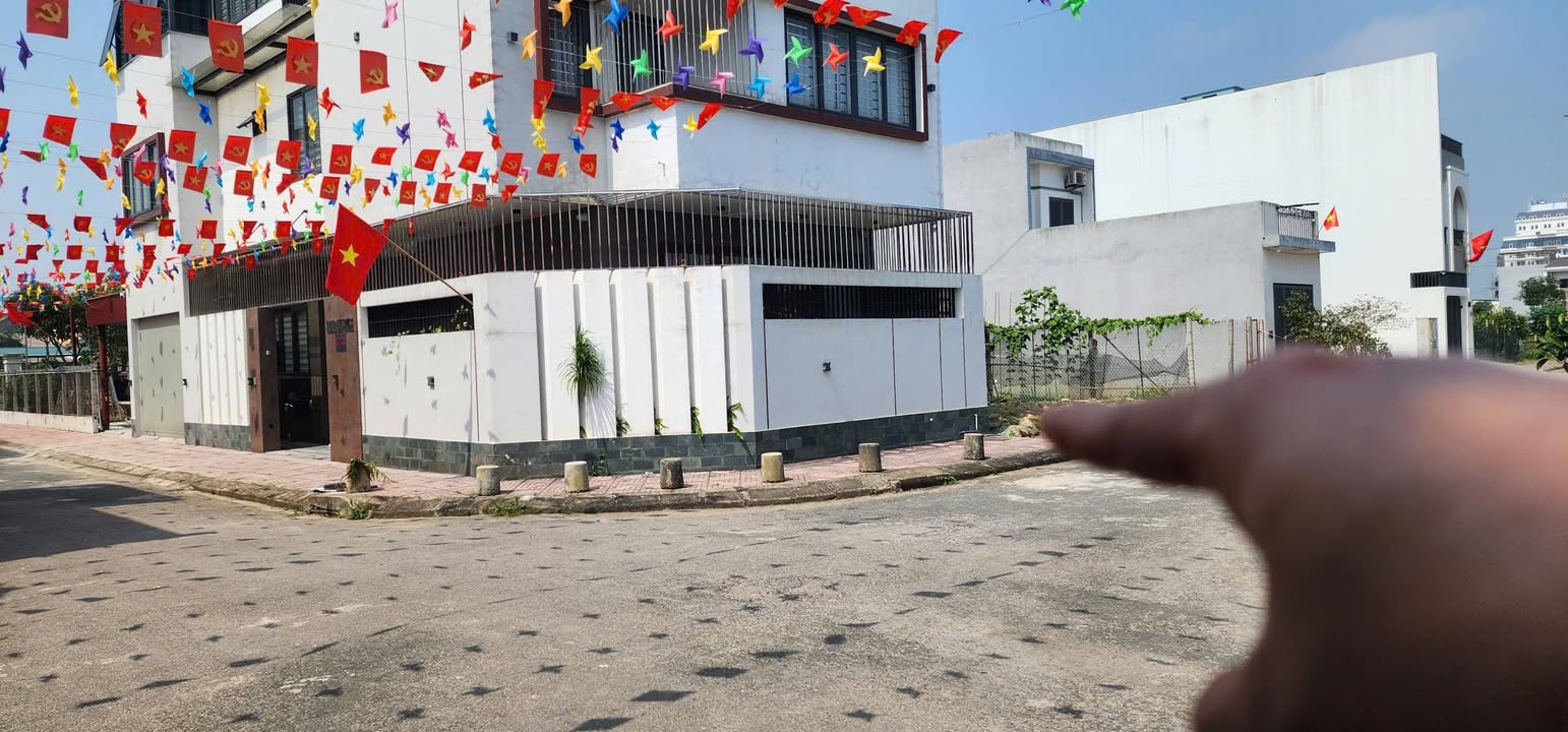 Đất nền Đông Vĩnh - Mặt tiền 8m vuông vắn, 153m², sổ đỏ chính chủ