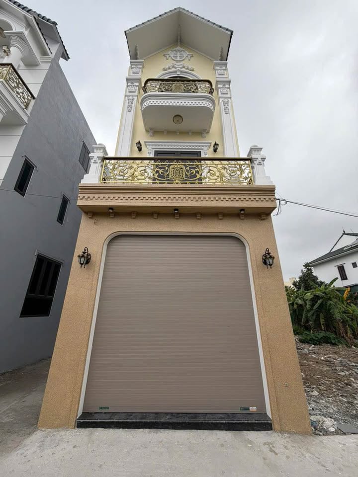 Bán nhà Bắc Sơn An Dương 52m² - Căn góc ô tô đỗ cửa, sổ hồng sẵn!