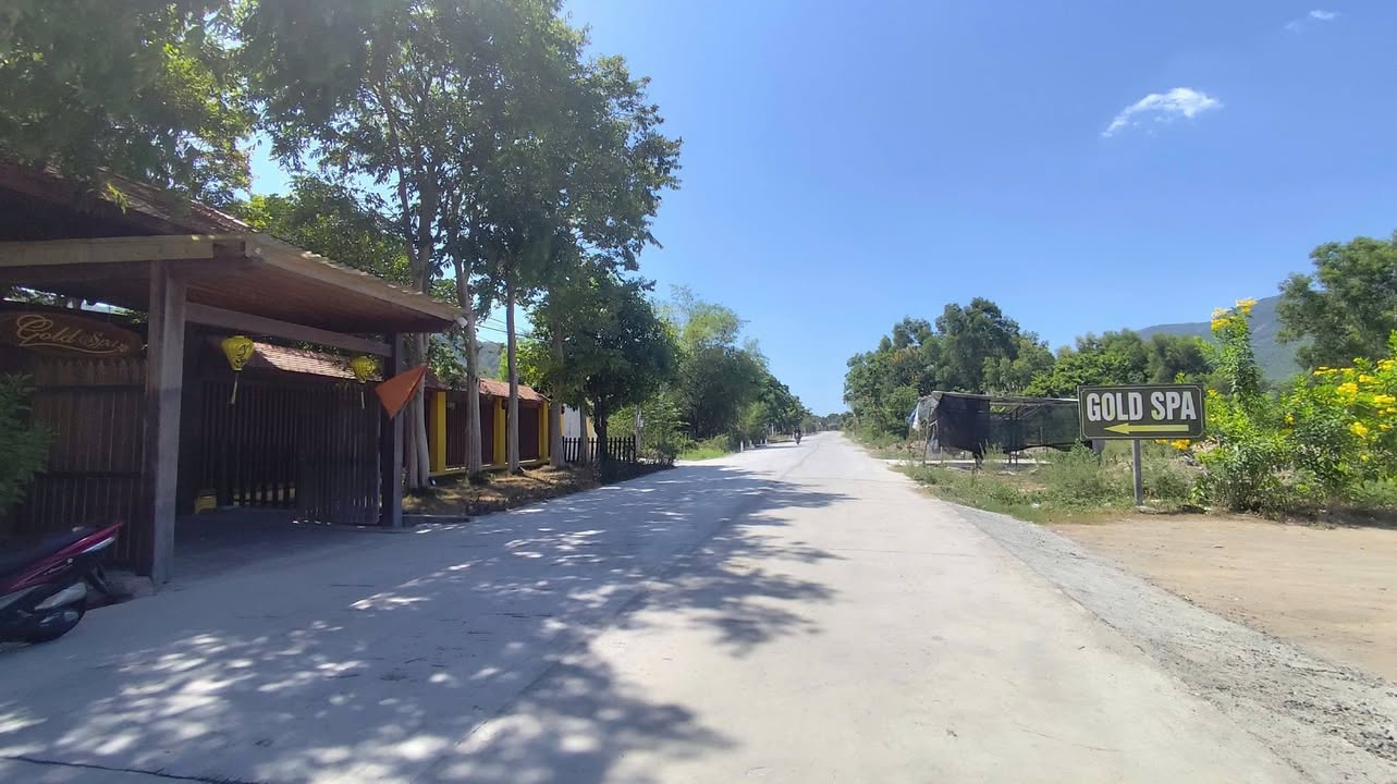 Đất nền Cam Lâm Nguyễn Tất Thành 735m2 8.003 tỷ - Đường ô tô