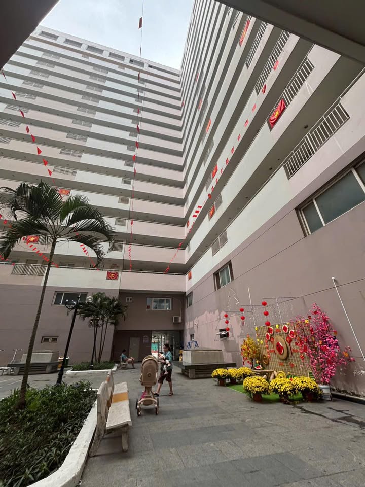 Căn hộ Green Town Bình Tân 68m2 7 triệu - View đẹp