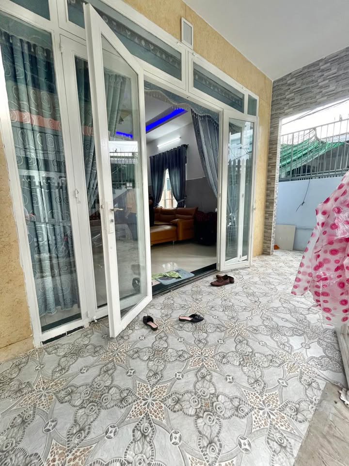 Nhà riêng Nguyễn Văn Huề 80m² chỉ 7 triệu/tháng - Sẵn sàng ở ngay!