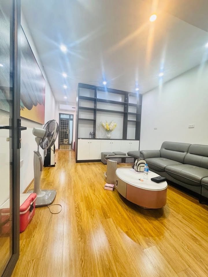 Căn hộ Tập thể Phương Mai 60m² giá 4.05 tỷ - Sẵn sàng vào ở!