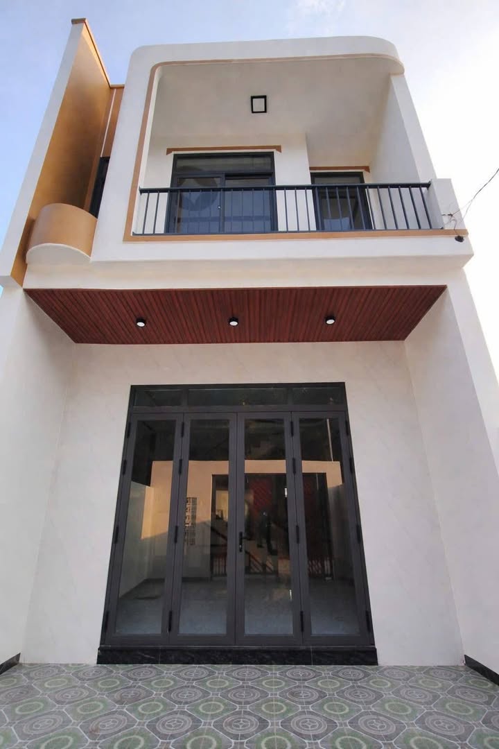 Bán nhà 1 trệt 1 lầu 100m² Xã Tân Bình, Vĩnh Cửu - Ô tô vào tận nhà!