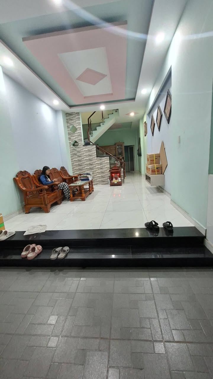 Nhà riêng Hà Huy Giáp Q12 68m² giá 10 triệu/tháng - Sẵn sàng ở ngay!