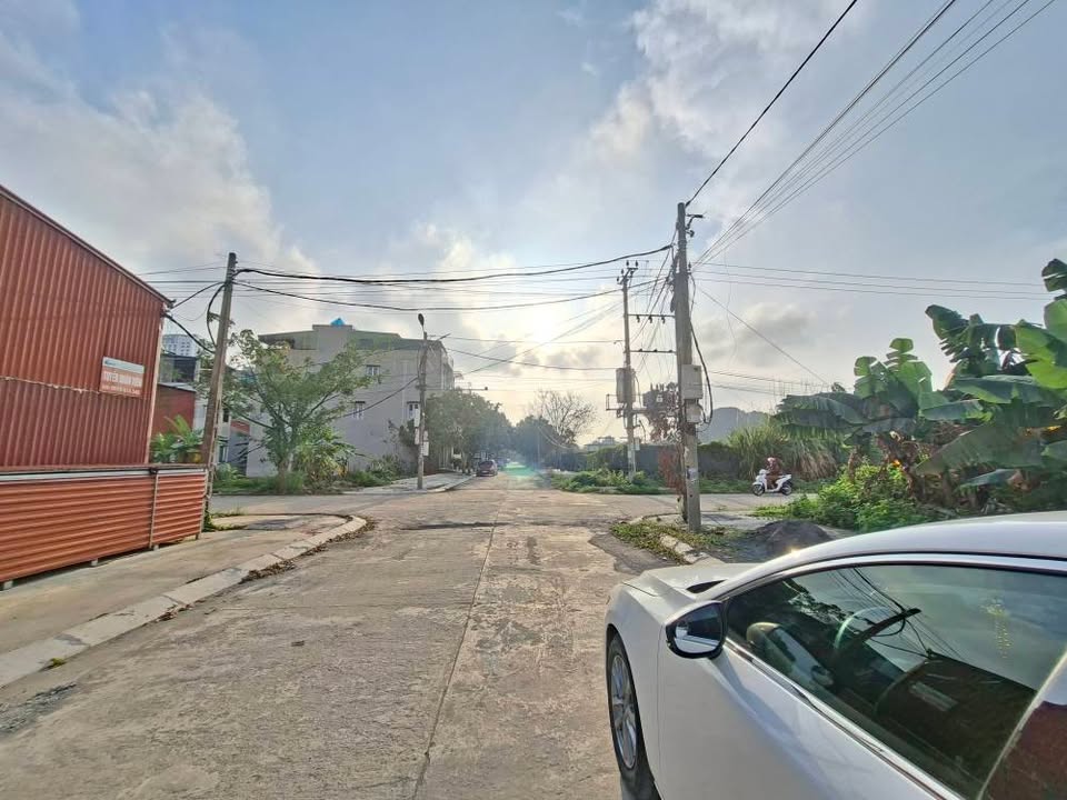 Đất nhà vườn Ninh Khánh 312m² - Sổ đỏ chính chủ, tiềm năng đầu tư!