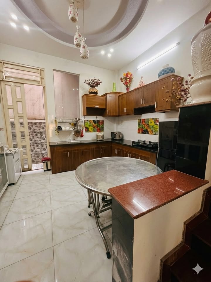 Nhà Phố Lê Văn Khương Q12 53m² 4 tầng - Xe hơi đỗ tận cửa!