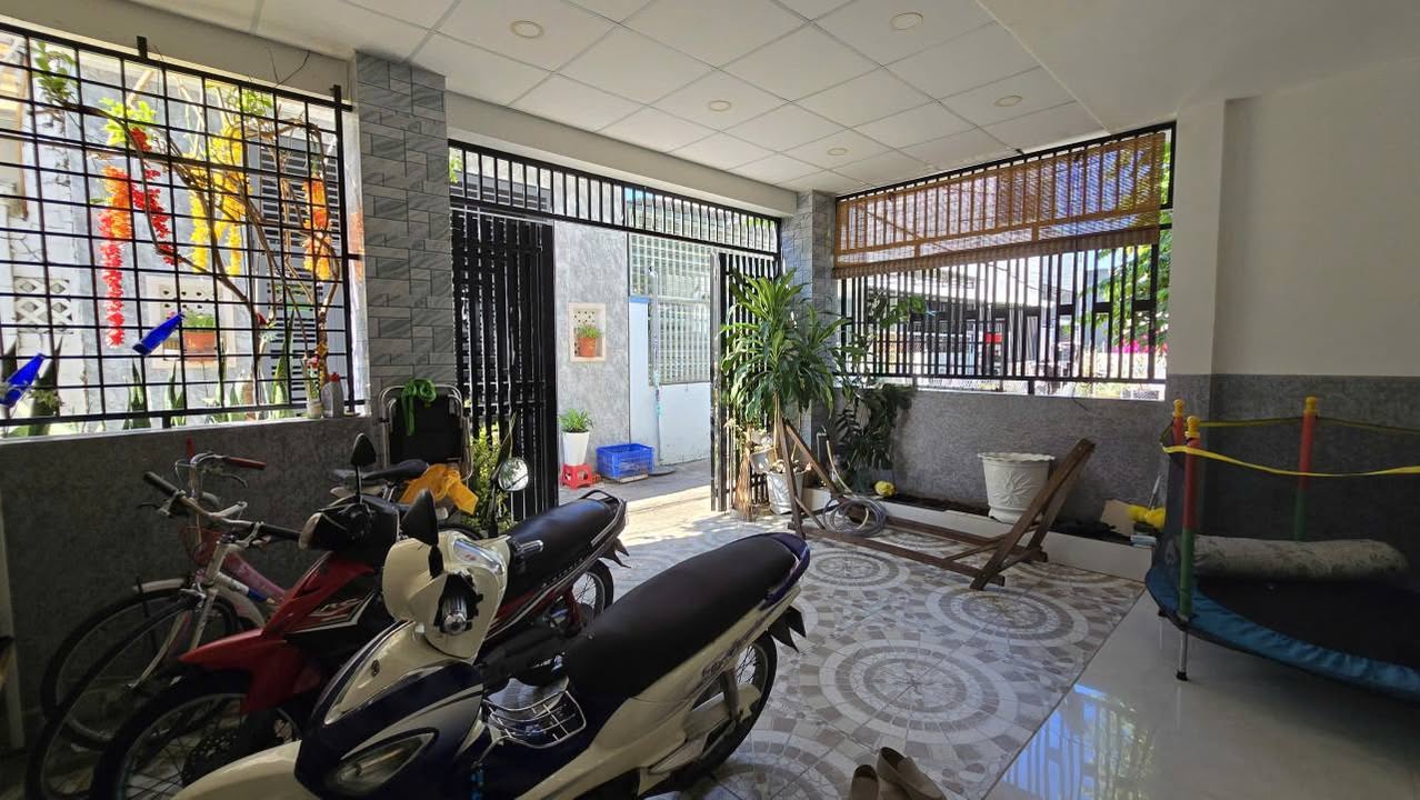 Nhà Thanh Hải, Phan Thiết 133m² giá 2.65 tỷ - Vị trí đẹp, gần biển!