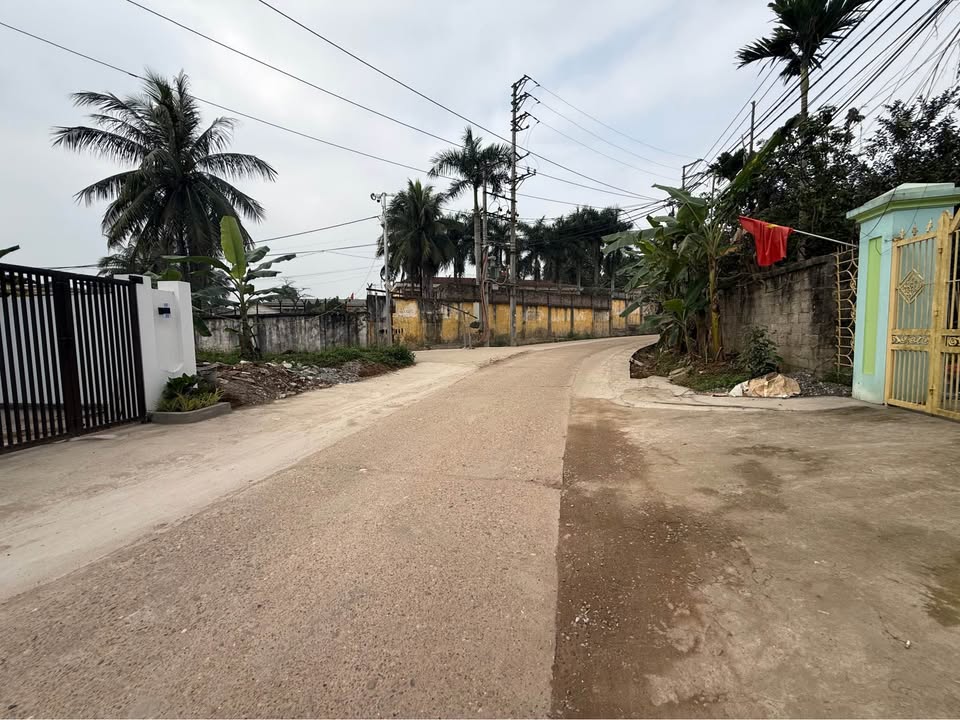 Nhà riêng Phường Thịnh Đán, Thái Nguyên 100m² - Ô tô vào tận nhà!