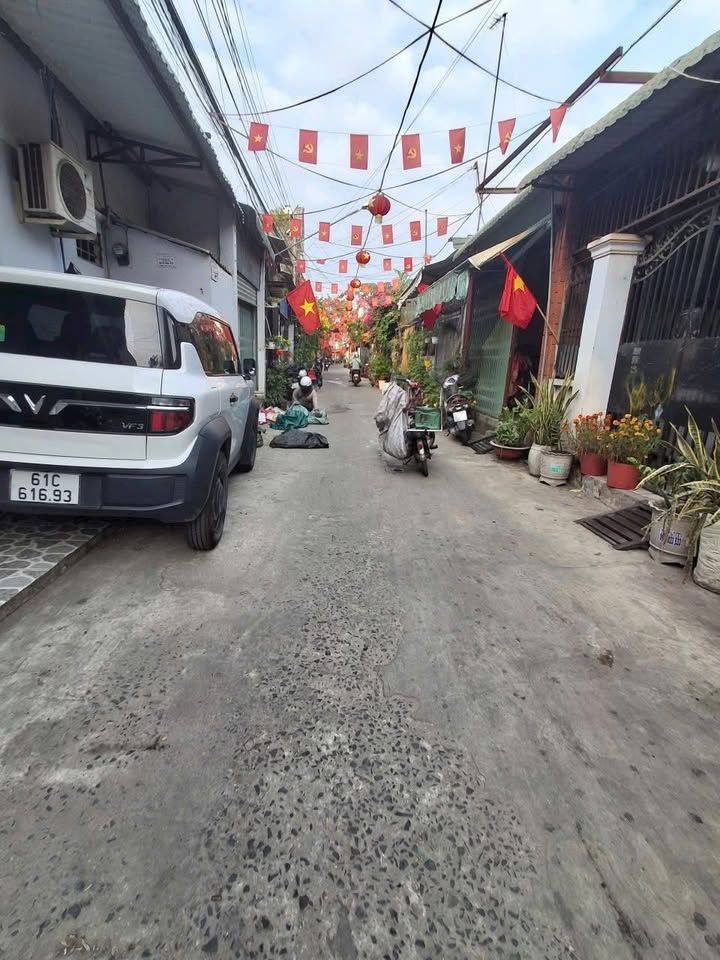 Nhà riêng Dĩ An 62m² giá 1.68 tỷ - Giá tốt hiếm có!