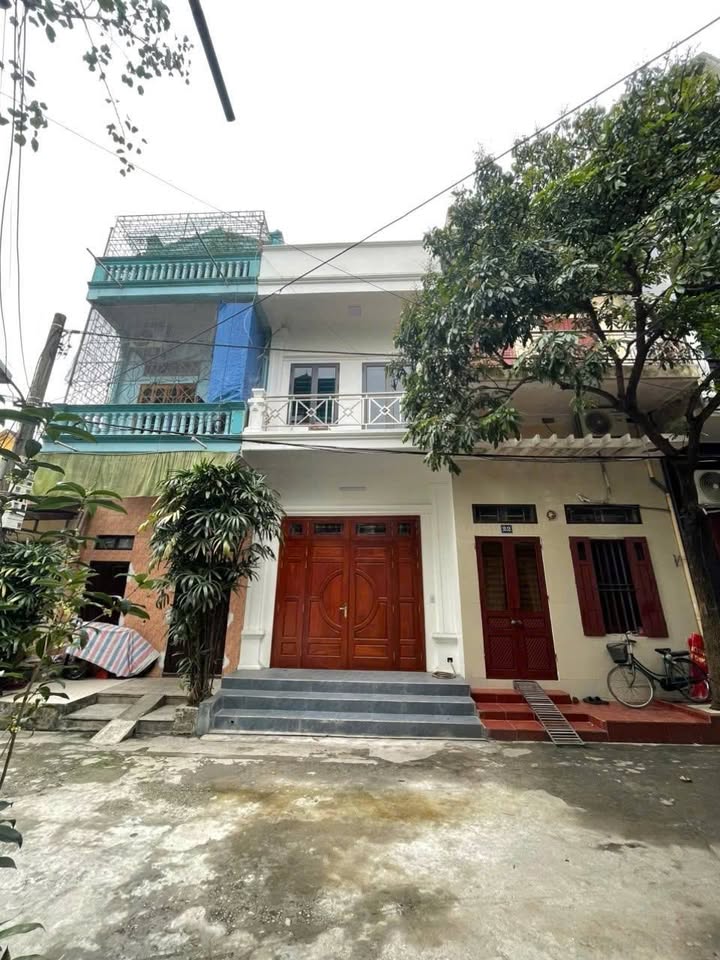 Nhà Riêng 55m² 3PN Phường Đông Thành - Giá Thỏa Thuận, Ô Tô Đỗ Cửa