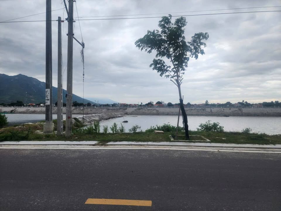 Đất nền Ninh Hòa 110m² giá 1 tỷ - Đất thổ cư 100%