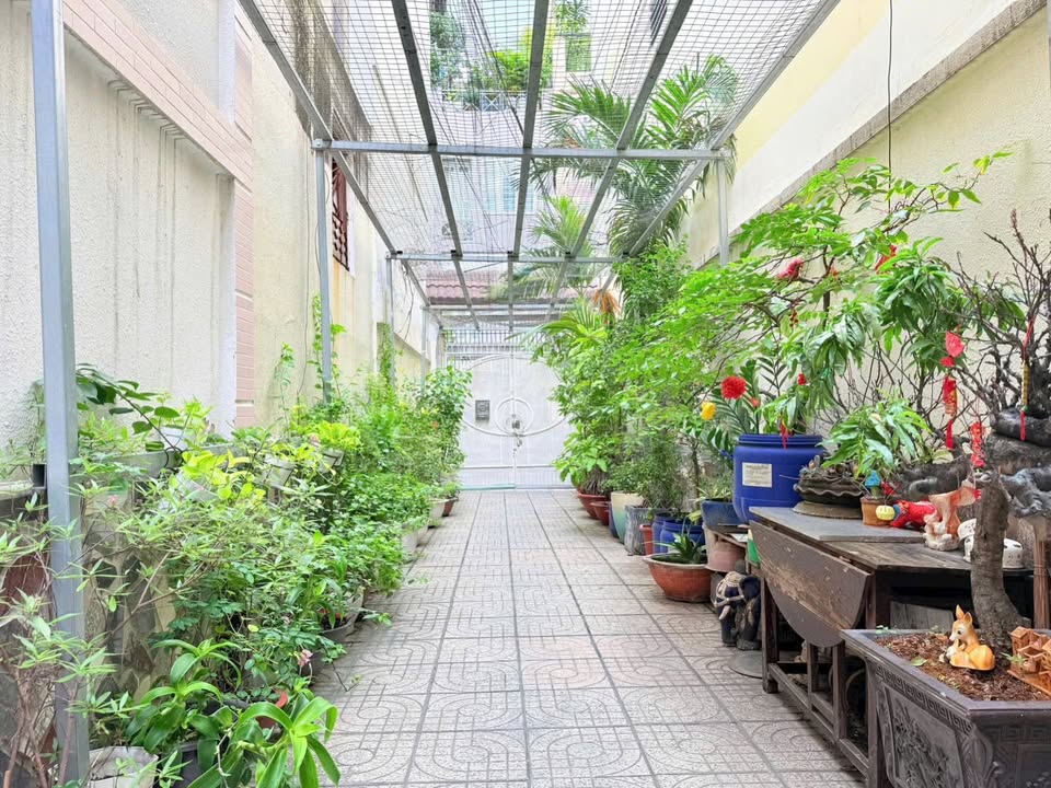 Biệt thự sân vườn mini Đào Duy Anh, Phú Nhuận 75m² - Ô tô vào tận nhà!