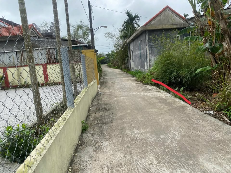 Lô Đất Niêm Phò, Quảng Điền 100m² giá 6xx triệu - Đường to ô tô!