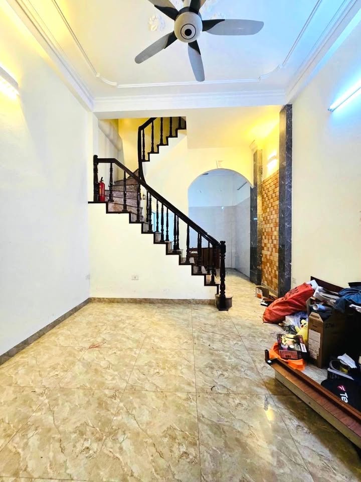 Nhà Phân Lô Nguyễn Khánh Toàn, Cầu Giấy 36m² 5 Tầng - Kinh Doanh Đỉnh Cao