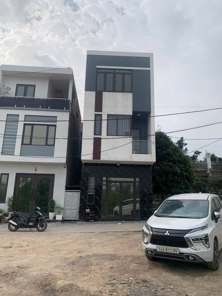 Nhà riêng Ngõ 18 Cao Xanh 55m² - Ô tô vào tận nhà!