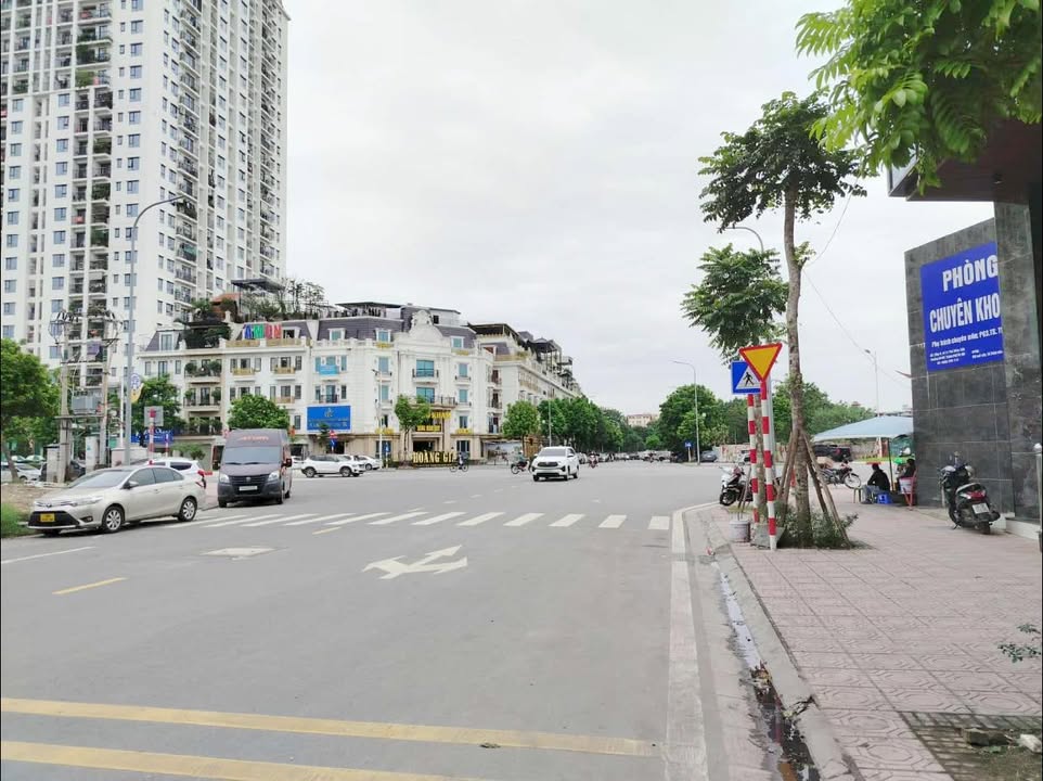 Nhà 6 Tầng 45m² Ngõ Ô Tô - Gần Hồng Tiến 10 Tỷ