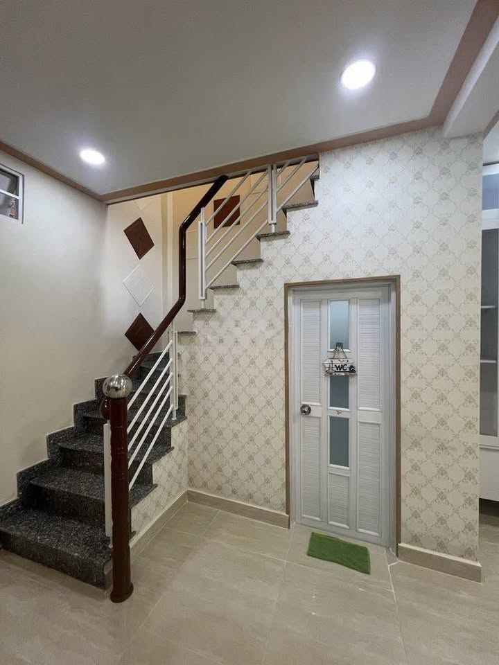 Nhà riêng Nguyễn Thiện Thuật, Bình Thạnh 40m² - Sẵn sàng ở ngay!