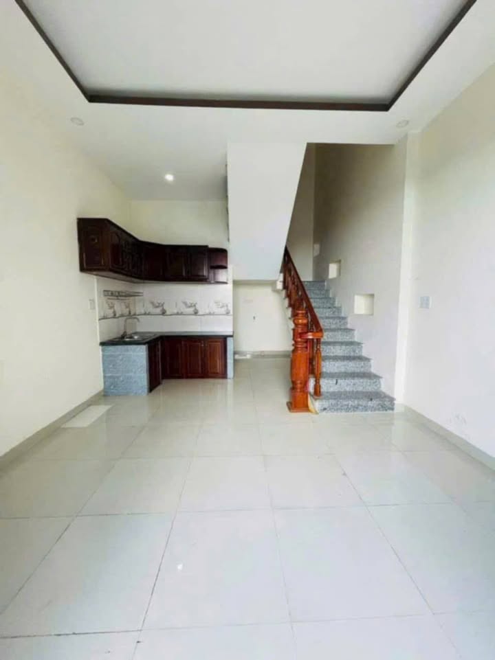 Cho thuê nhà nguyên căn Phước Long, Nha Trang - 40m², 2PN, 6 triệu/tháng