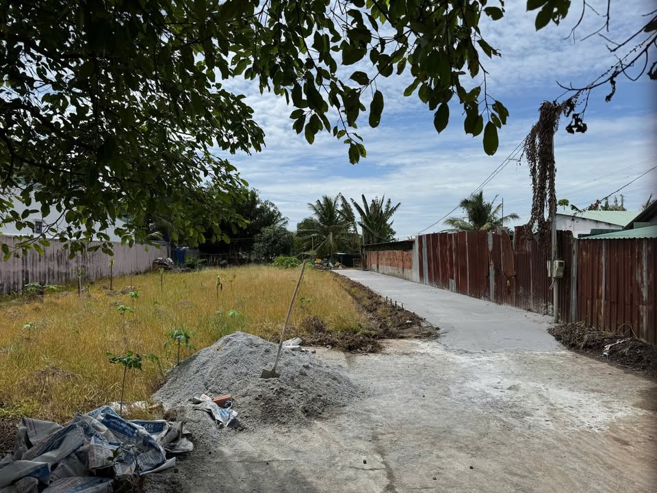 Bán 3 nền đất Rạch Giá 160m² giá 1.5 tỷ - Đường ô tô tới đất