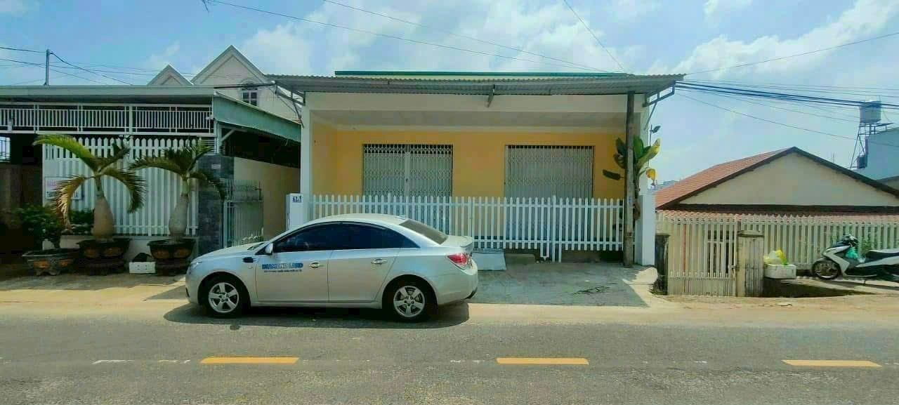 Nhà mặt tiền Tây Sơn, Bảo Lộc 226m² - Mặt tiền kinh doanh đắc địa!