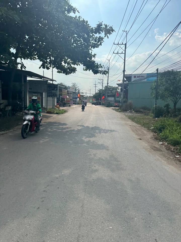 Đất Sổ Hồng Trảng Dài 150m² - Giá 1.69 Tỷ, Gần Chợ, Trường Học