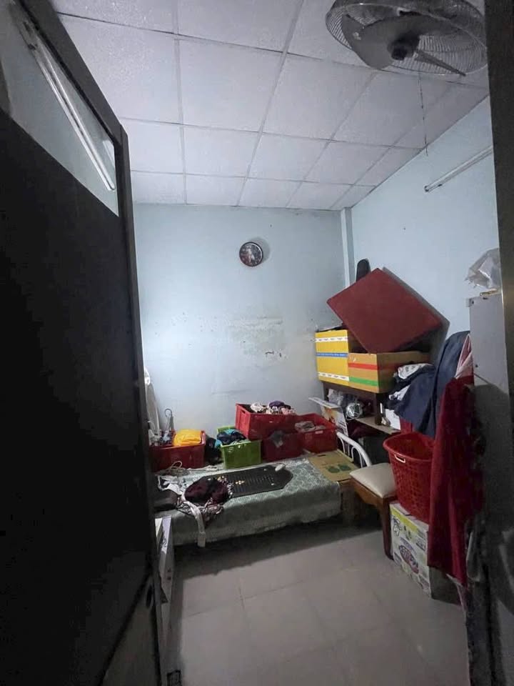 Nhà Gò Vấp 204m² P.16 - Chính chủ bán, hẻm ô tô vào!