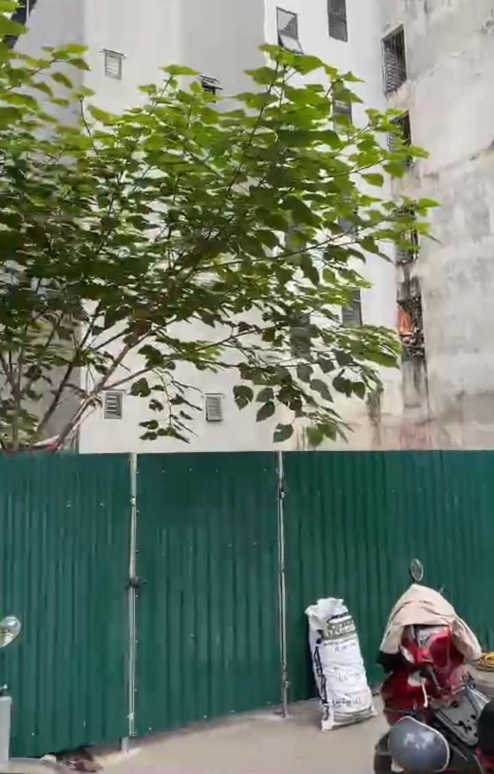 Bán 02 Lô Đất Vàng Mặt Tiền 60m Phố Đồng Me, Nam Từ Liêm - 218m², 120 Tỷ