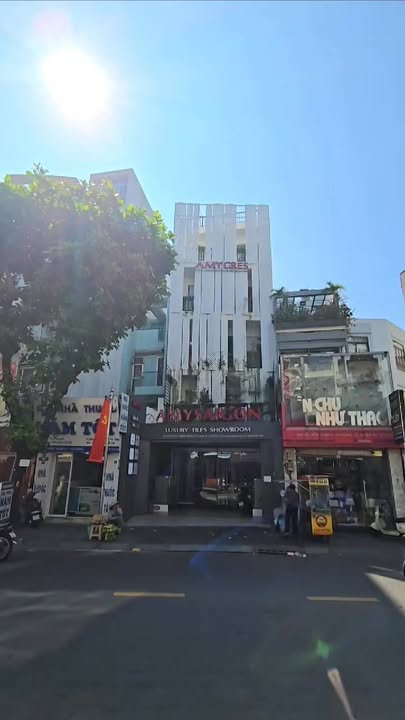 Nhà Mặt Tiền Tô Hiến Thành Q10 - 118m² - Kinh Doanh Đắc Lợi