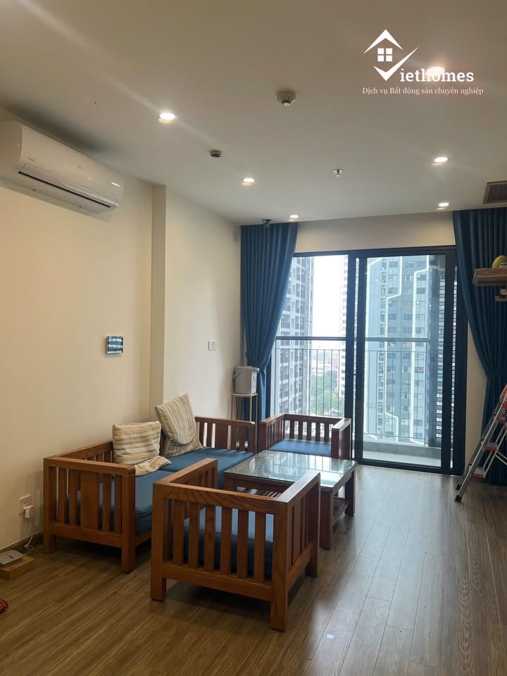 Cho thuê Căn hộ 1PN Vinhomes Smart City 45.5m² - View bể bơi, Có slot ô tô