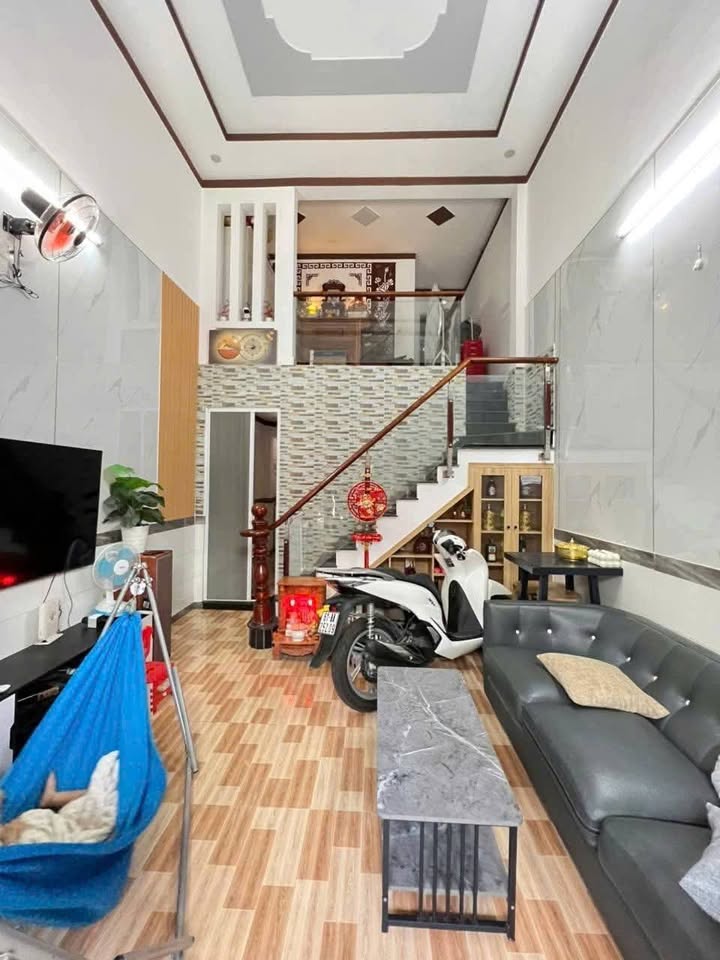 Nhà Cấp 4 Gác Đúc Tân Phước Khánh - 48m² Sổ Hồng, Giá 950 Triệu