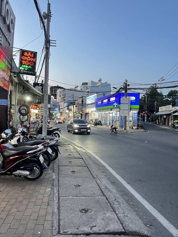 Nhà 72m² nở hậu 6.2m x 6.7m, P. Linh Tây, Thủ Đức - Giá 6 tỷ