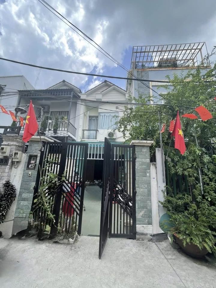 Nhà 1 Trệt 1 Lầu Hẻm Xe Hơi Thạnh Lộc 22, Q12 - 72m², 5 Tỷ