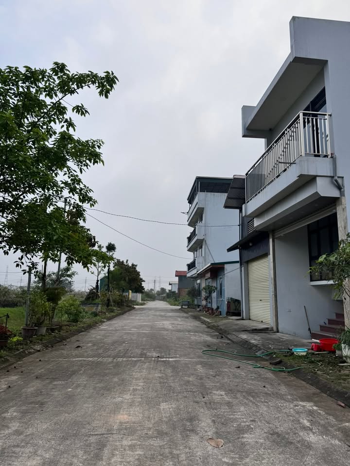 Nhà Riêng Thanh Oai 180m² giá 1x triệu/tháng - Sẵn sàng ở ngay!