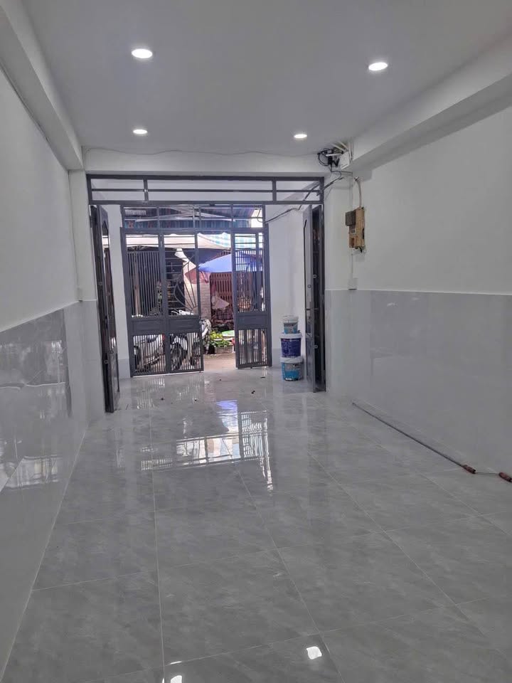 Nhà riêng Nguyễn Sơn, Tân Phú 31m² - Vị trí đẹp, kinh doanh ngay!