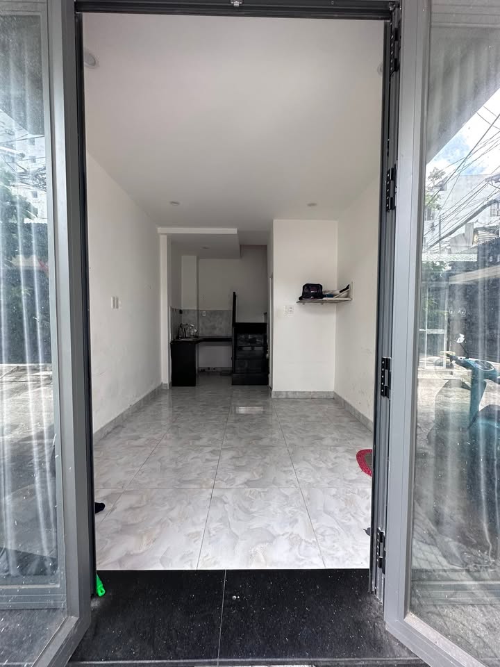 Nhà Nguyên Căn 2 Lầu, Hẻm Xe Hơi Nguyễn Lộ Trạch, Tân Phú - 6 Triệu/Tháng