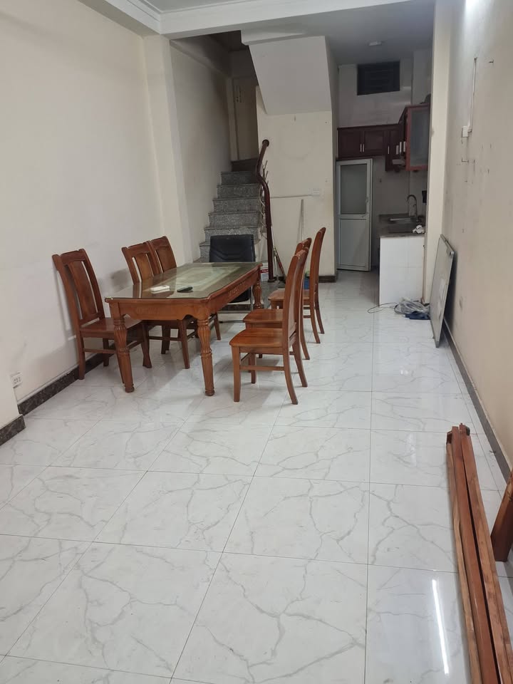 Nhà Riêng Hà Đông 45m² - Ô Tô Vào Tận Nhà, Giá Tốt!