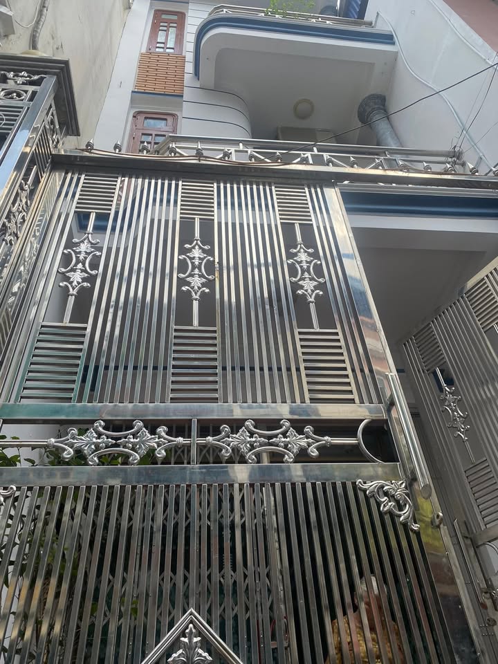 Bán Nhà Phố Minh Khai Nam Định 78m² - Vị Trí Đắc Địa Kinh Doanh Ngay!